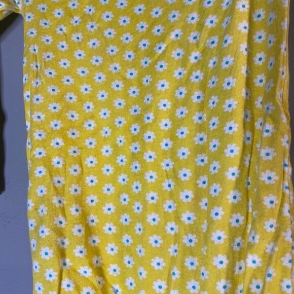 Carter’s long sleeves printed one piece baby girl 24 months-yellow - Picture 6 of 10